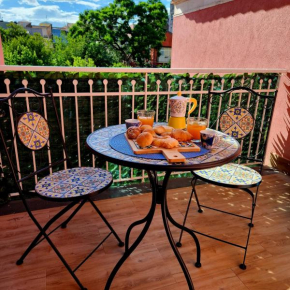 Гостиница LAURINI 21 APARTMENT, Катания
